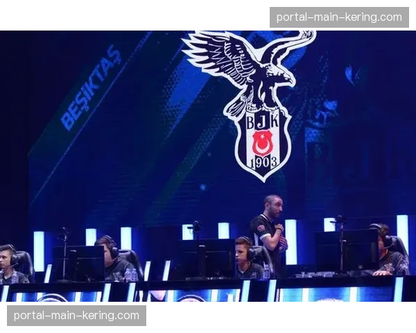 西甲俱乐部联合举办“足球无歧视”主题周校园活动 西甲俱乐部联合举办“足球无歧视”主题周校园活动