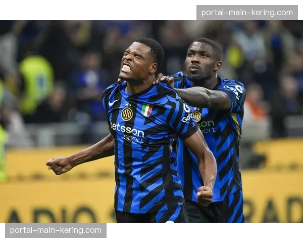 国际米兰主场三球完胜，小图拉姆、巴雷拉、泽林斯基分别建功